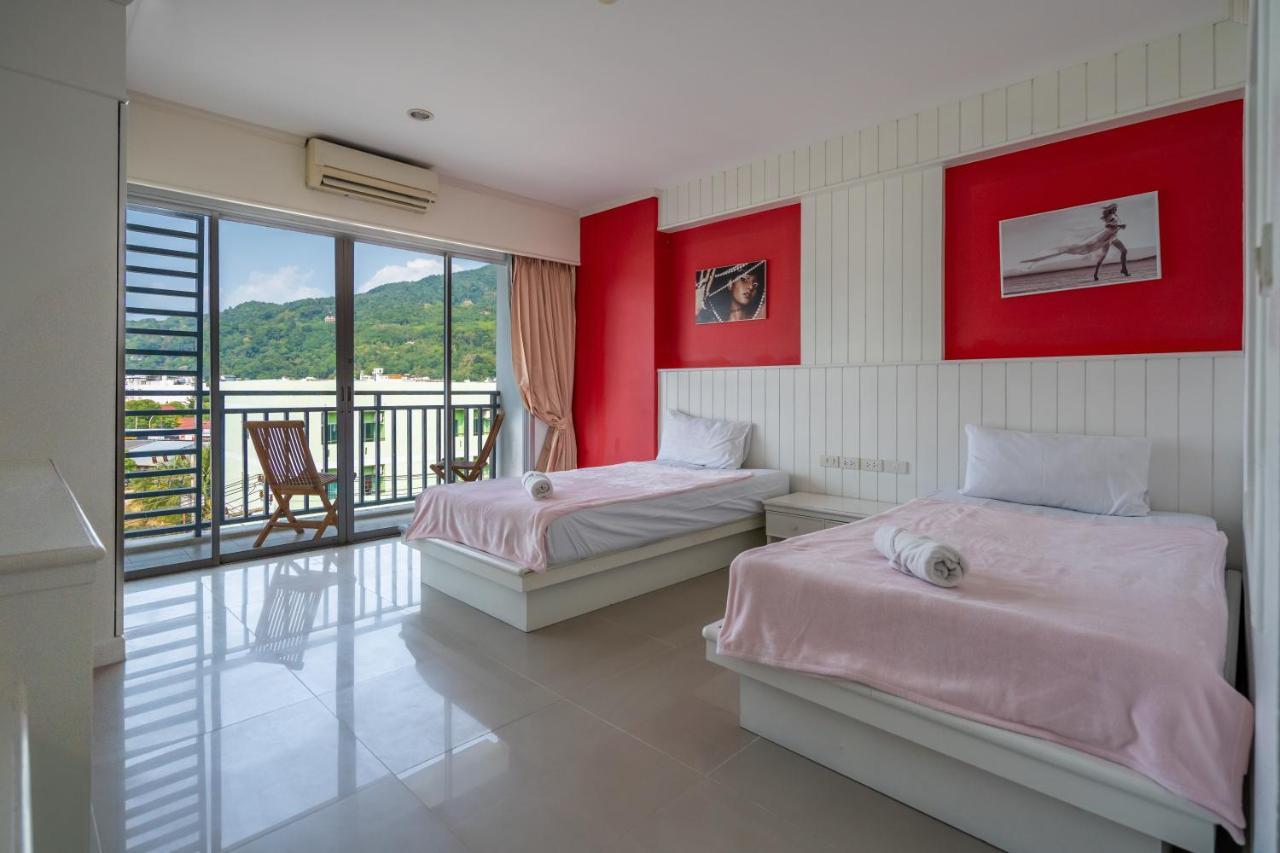 Santi White House Patong Hotel Kültér fotó