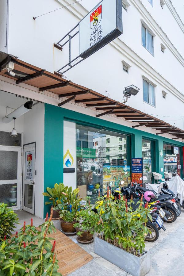 Santi White House Patong Hotel Kültér fotó